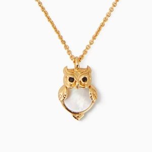 ♠️Kate Spade into the woods necklace in cream/gold